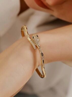 Serpenti Gold Pavé Snake Wrap Bracelet – Fashion Jewelry